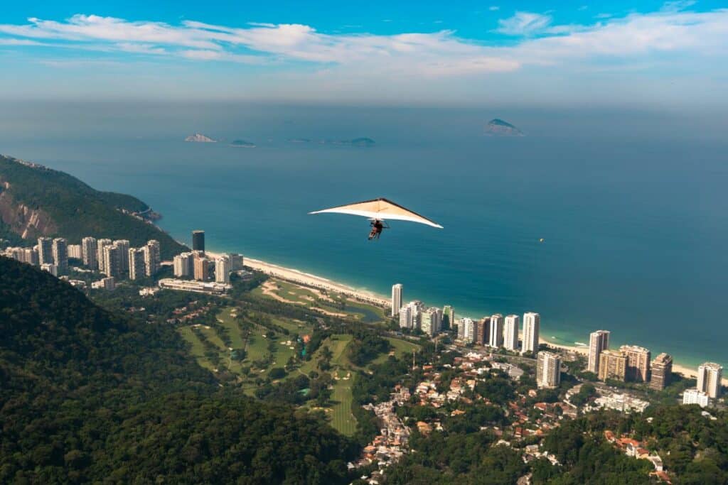 5 Destinos imperdíveis para 'Aventuras Aéreas' no Brasil